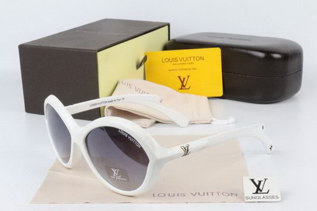 Iv Boutique Sunglasses 041